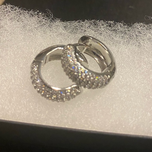 18K GOLD FILLED ROUNDED PAVE CZ HUGGIES - Picture 10 of 11